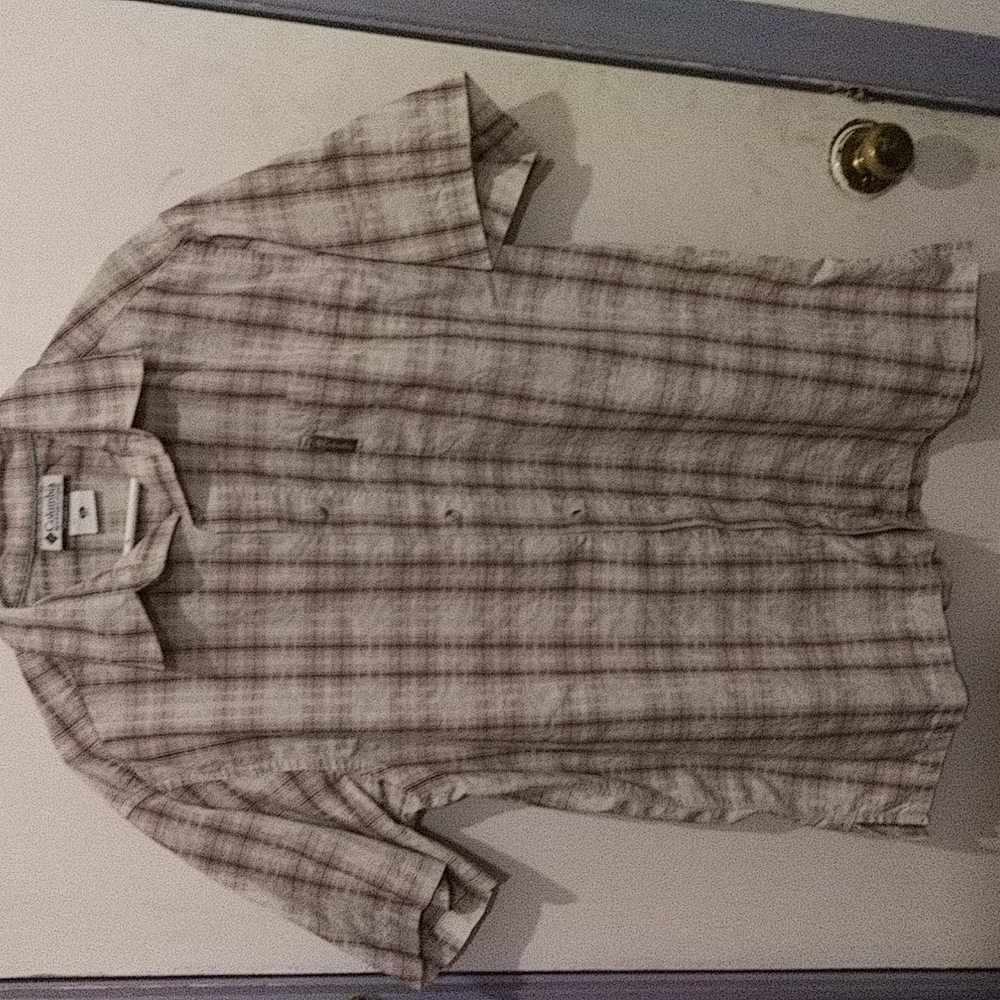 Men's Columbia Sportswear button down shirt
